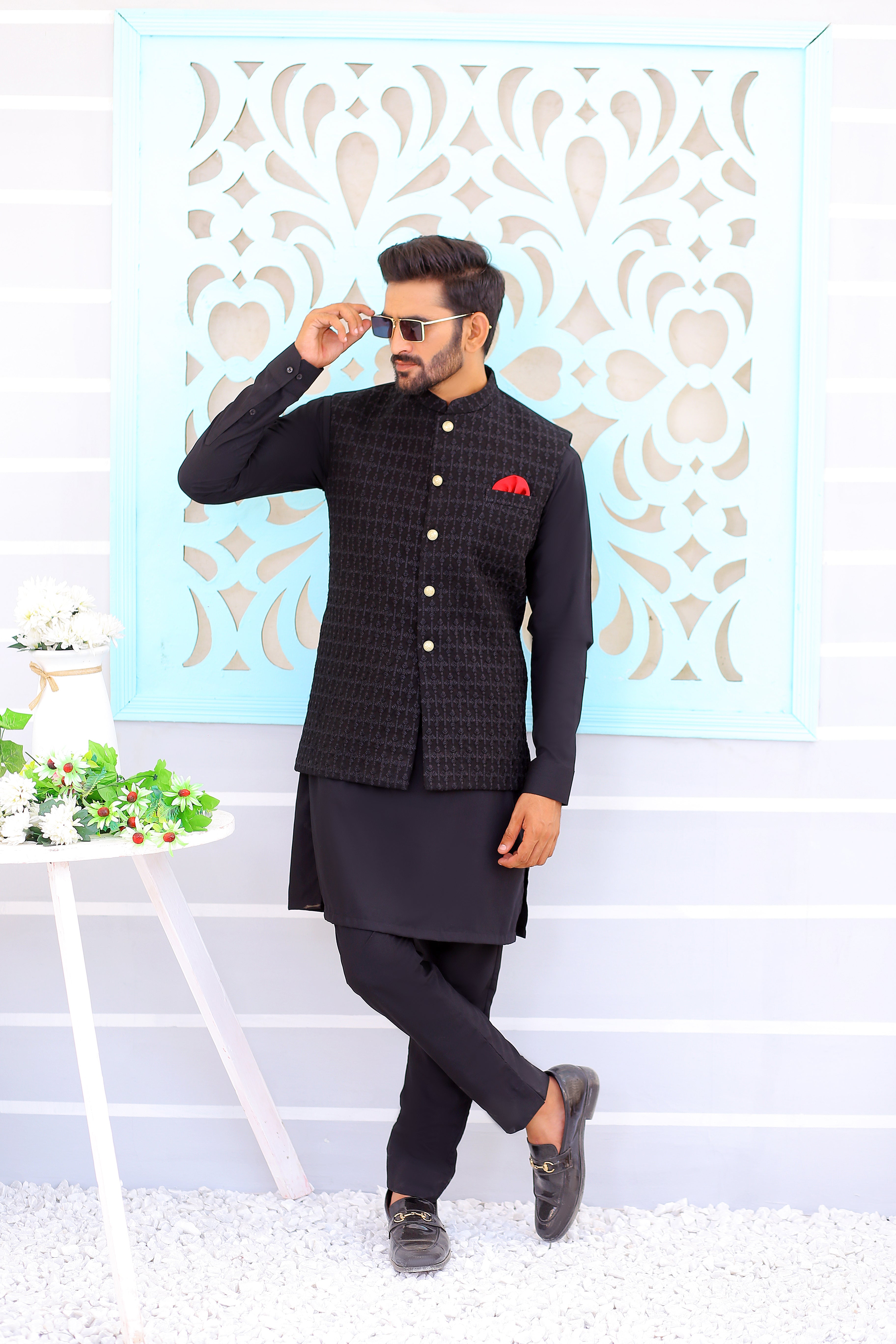 Black Patterned Waistcoat Kurta Pajama (3-Piece) - Image 4