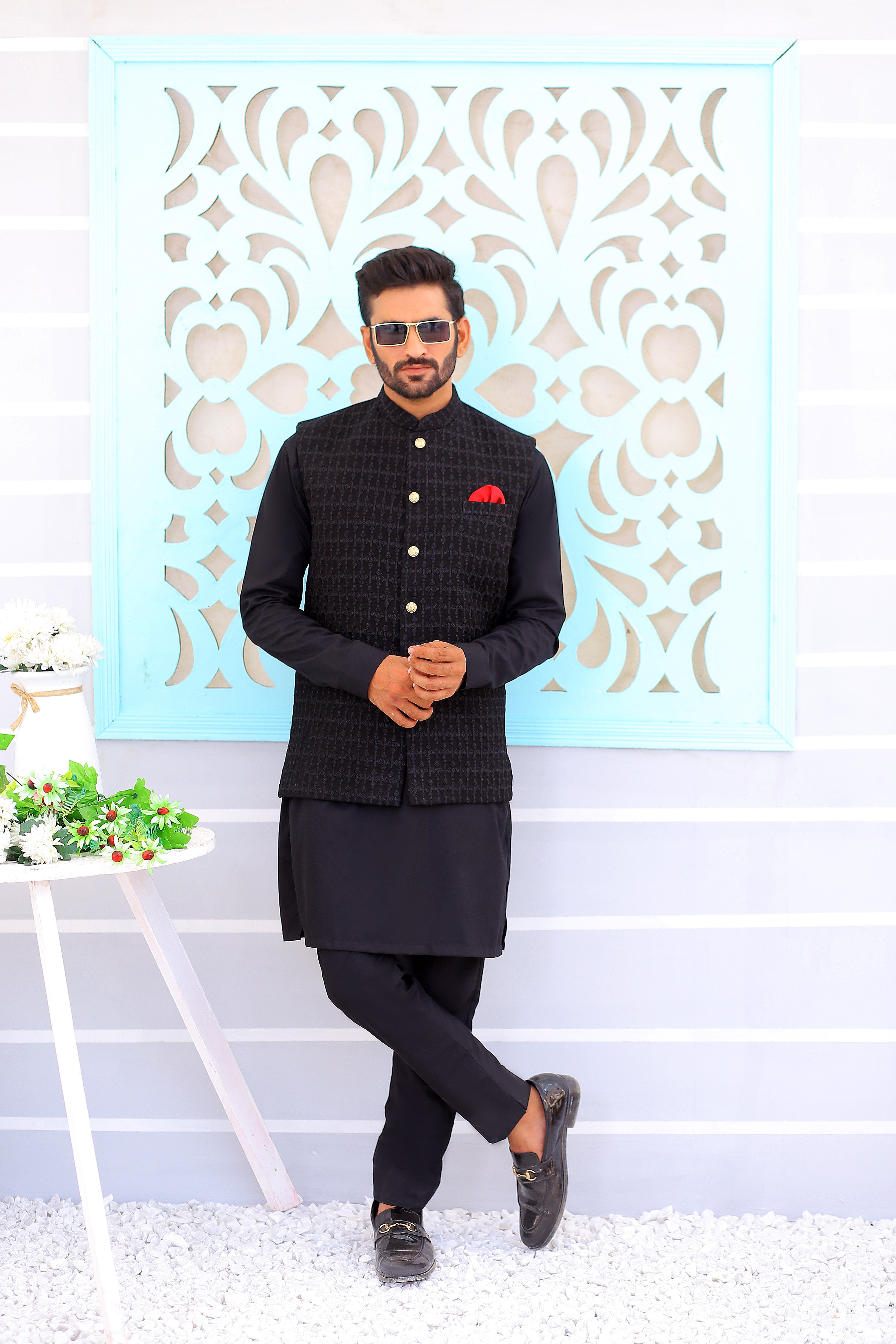 Black Patterned Waistcoat Kurta Pajama (3-Piece) - Image 5