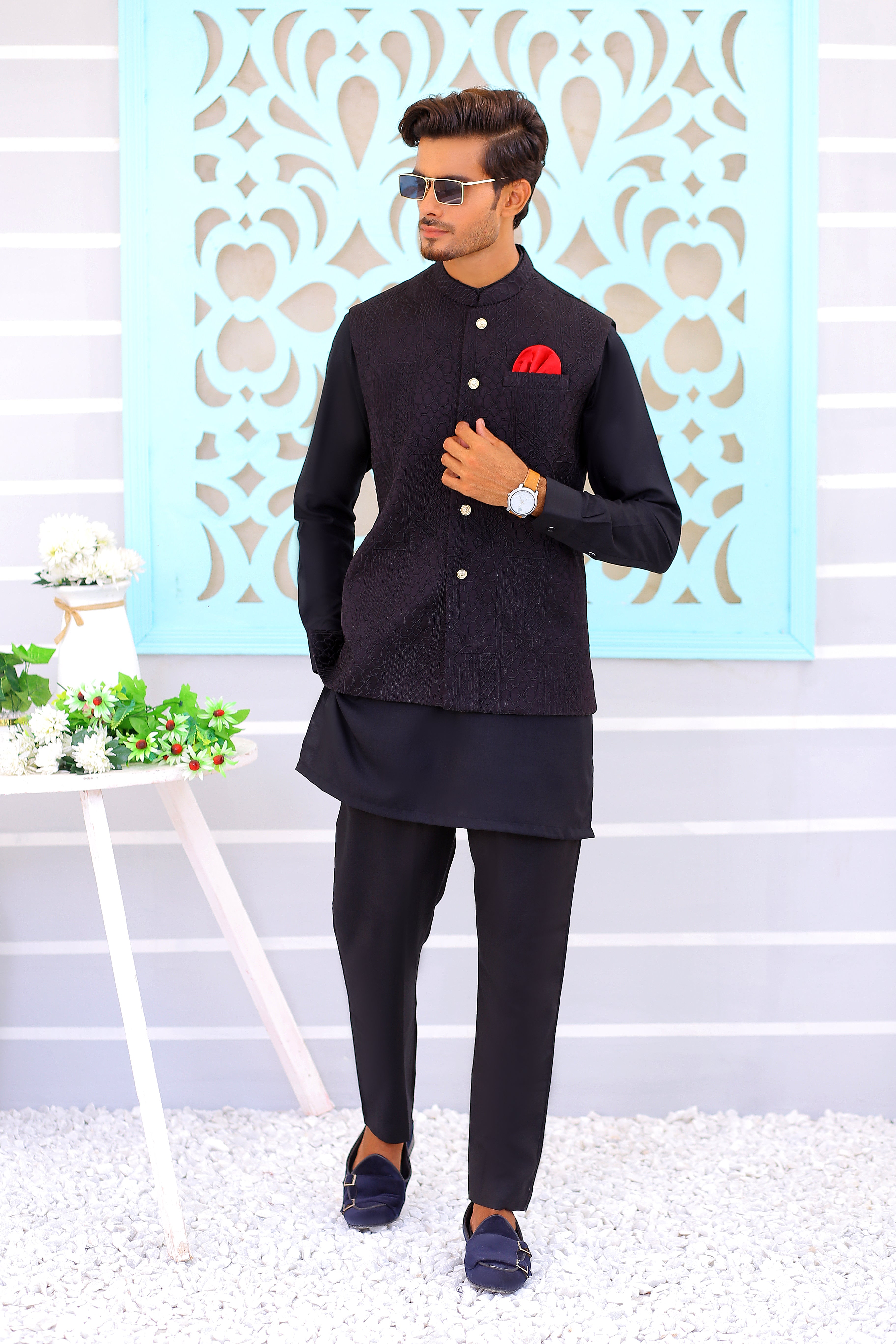 Black Textured Woven Waistcoat Kurta Set (3-Piece) - Image 4