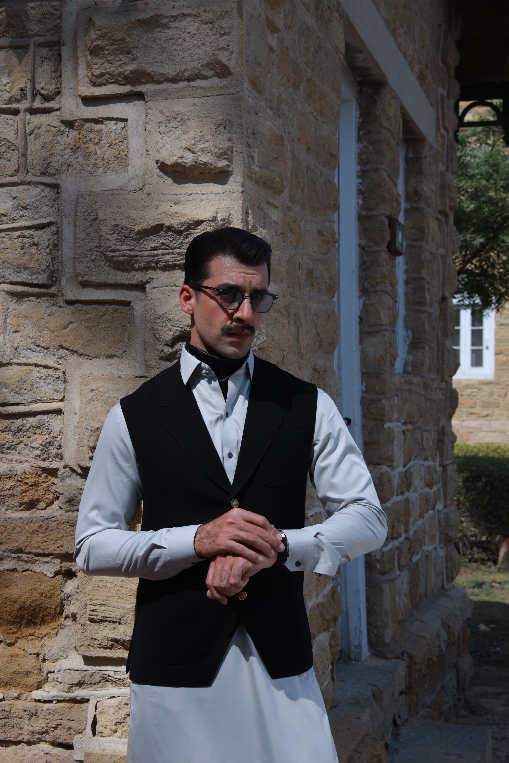 Black Suiting Waistcoat Kurta with Golden Buttons (3-Piece) - Image 4