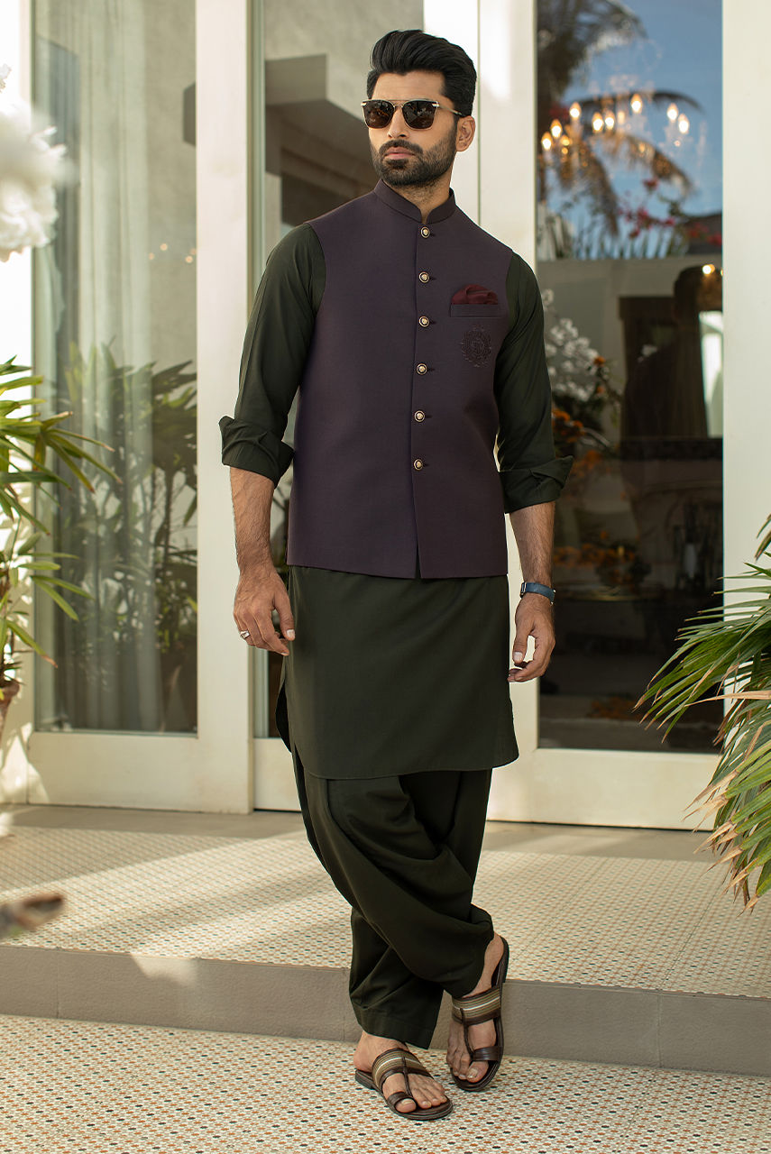 Plumish Black Embroidered Suiting Waistcoat Kurta (3-Piece) - Image 1
