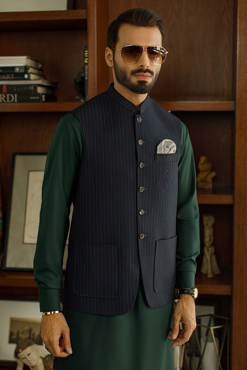 Greyish Black Pinstripe Embroidered Waistcoat Kurta (3-Piece) - Image 2
