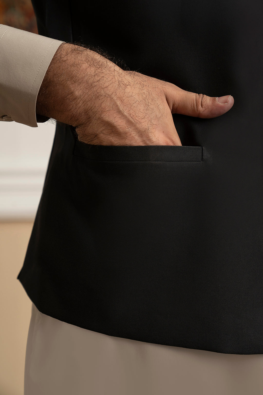 Black Textured Suiting Fabric Waistcoat Kurta (3-Piece) - Image 7