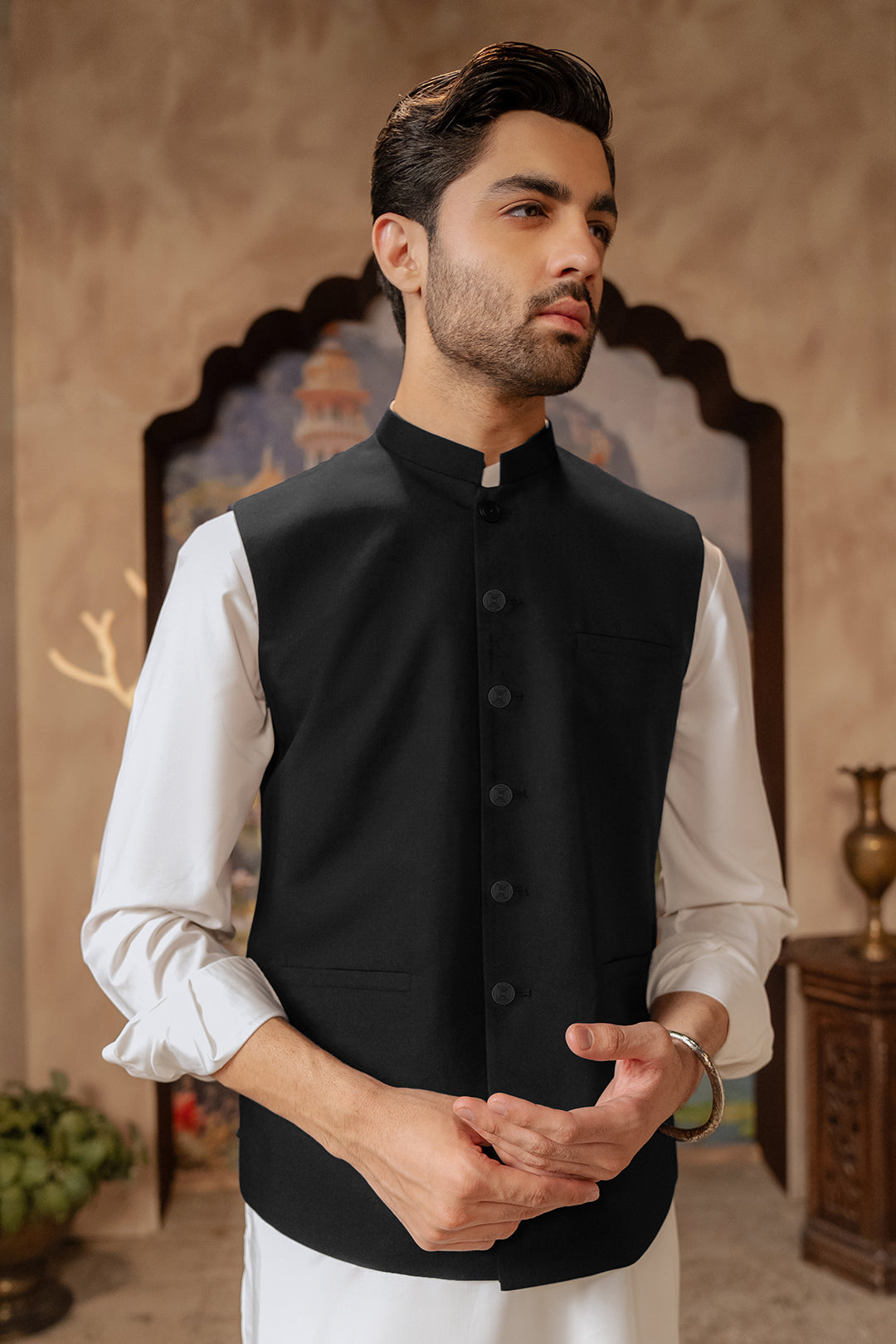 Black Suiting Fabric Men's Waistcoat (1-Pc) - Image 1