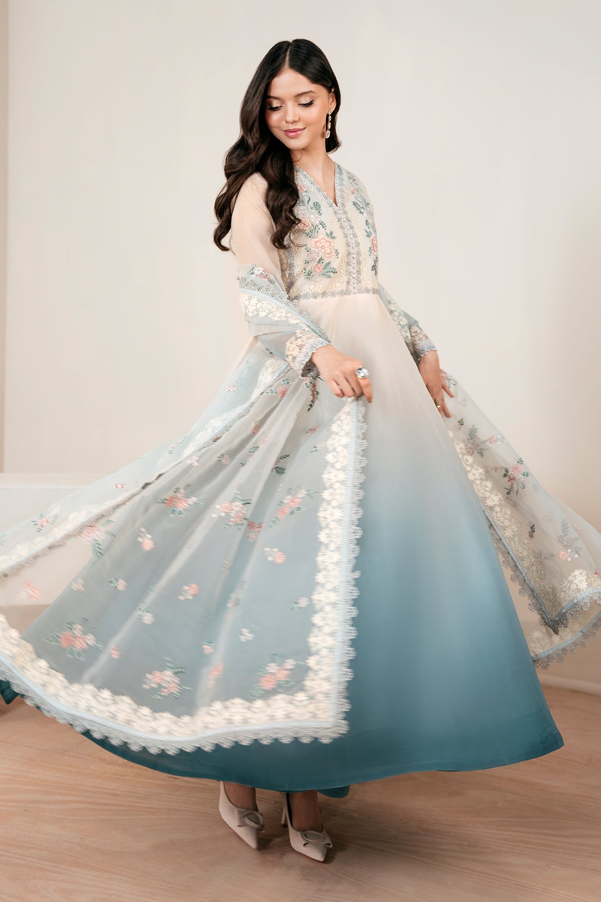 Pakistani Ombre Blue Embroidered Chiffon Anarkali Dress (3-Piece) - Image 3