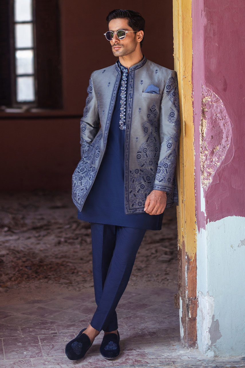 Deep Blue Embroidered Cotton Silk Kurta Pajama (2-Piece) - Image 3