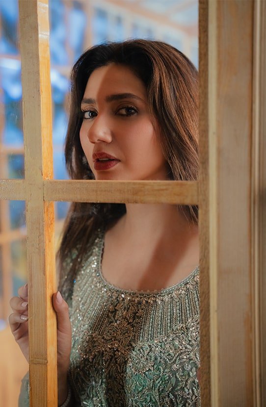 Ice Blue Embellished Net Bridal Gown (2-Piece) - Image 3