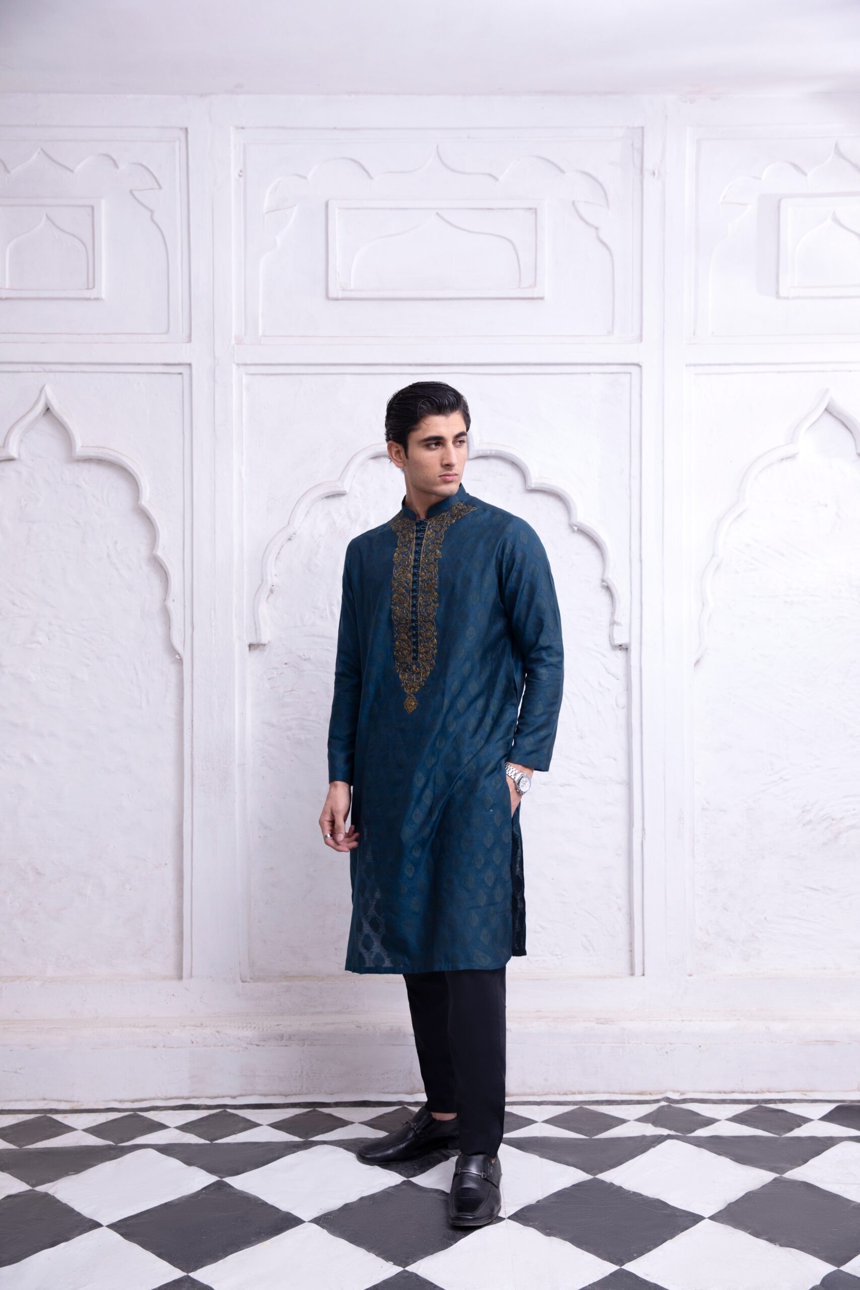 Deep Blue Jamawar Embroidered Kurta (1-Pc) - Image 1