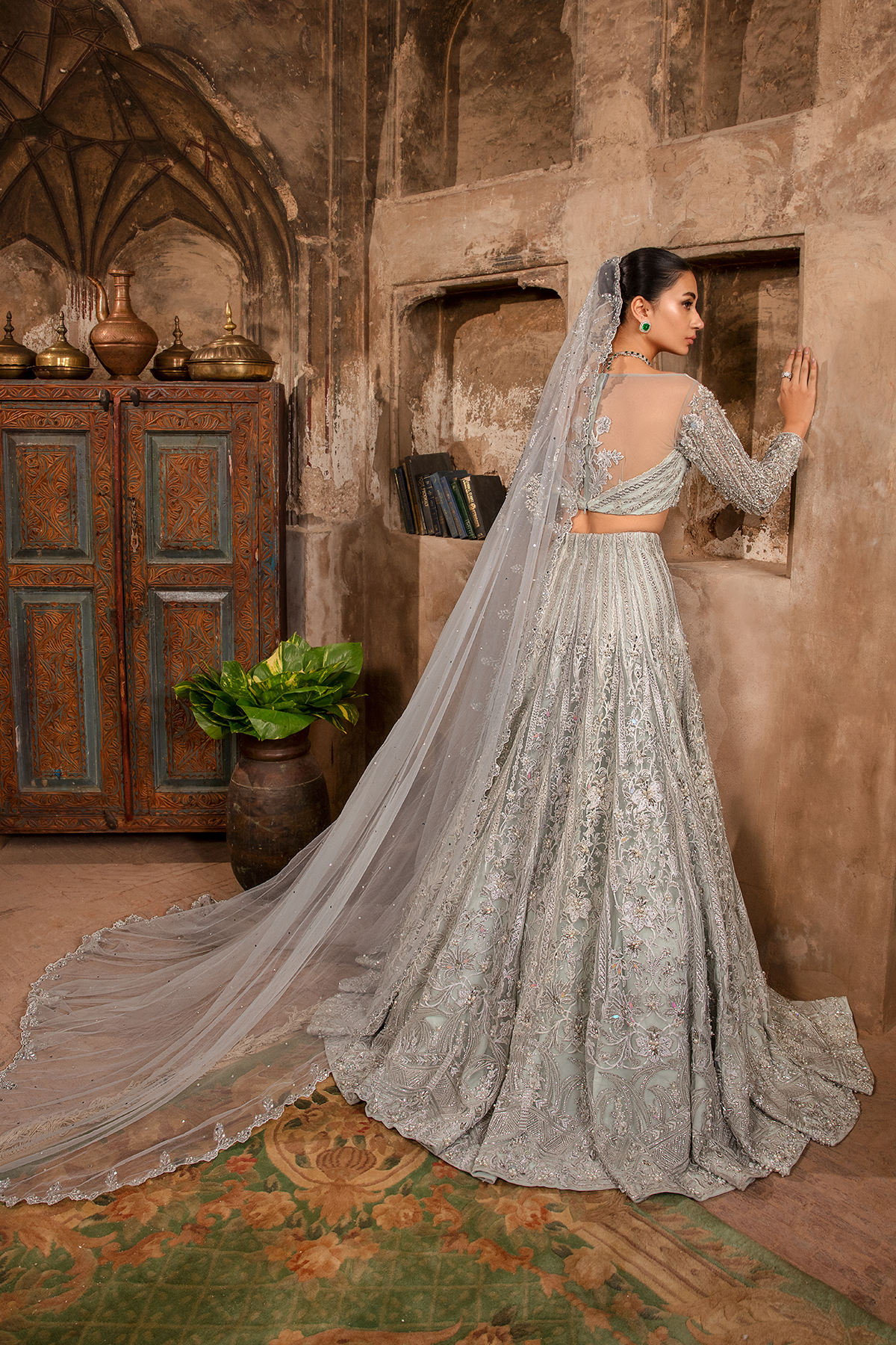Pakistani Ice Blue Hand Embellished Net Mermaid Lehnga (3-Piece) - Image 2