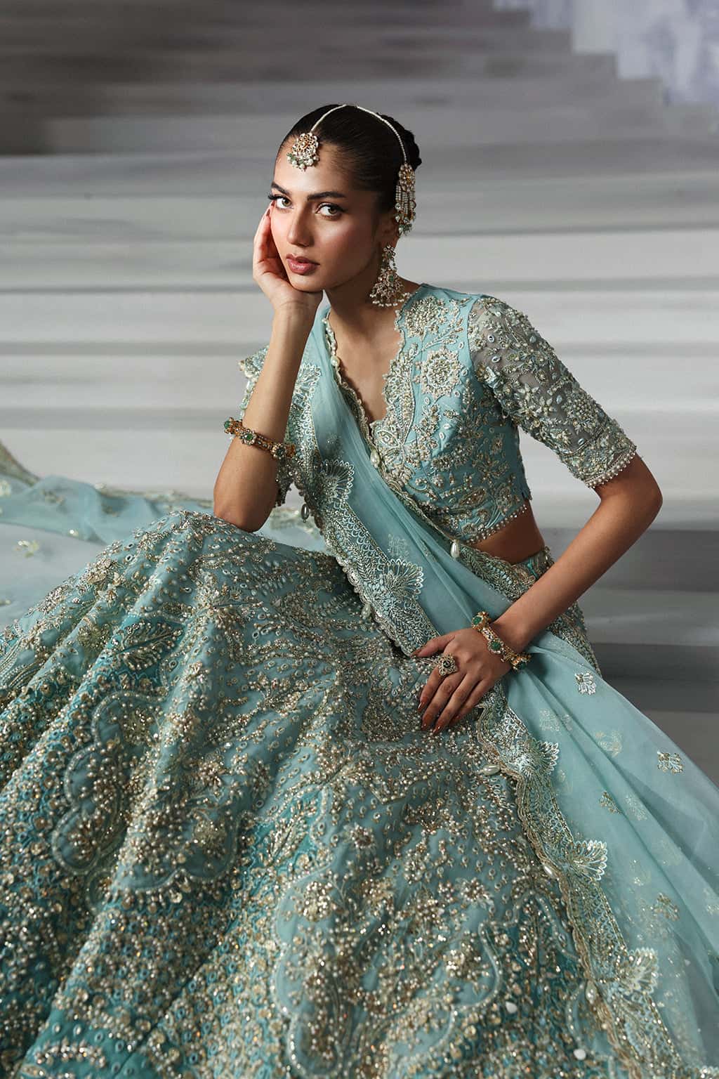 Pakistani Turquoise Hand-Embellished Organza Lehenga Choli (3-Piece) - Image 11