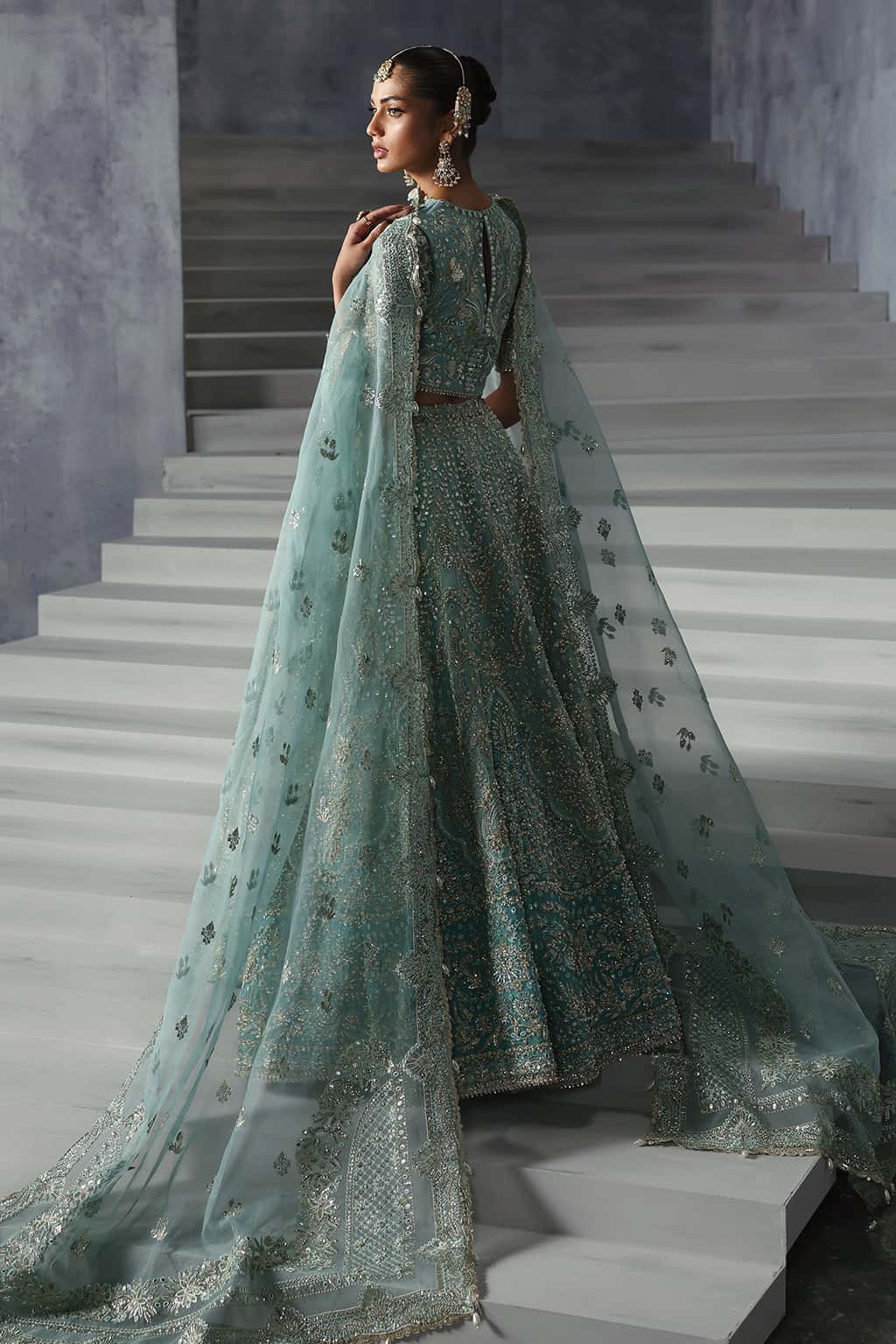 Pakistani Turquoise Hand-Embellished Organza Lehenga Choli (3-Piece) - Image 2