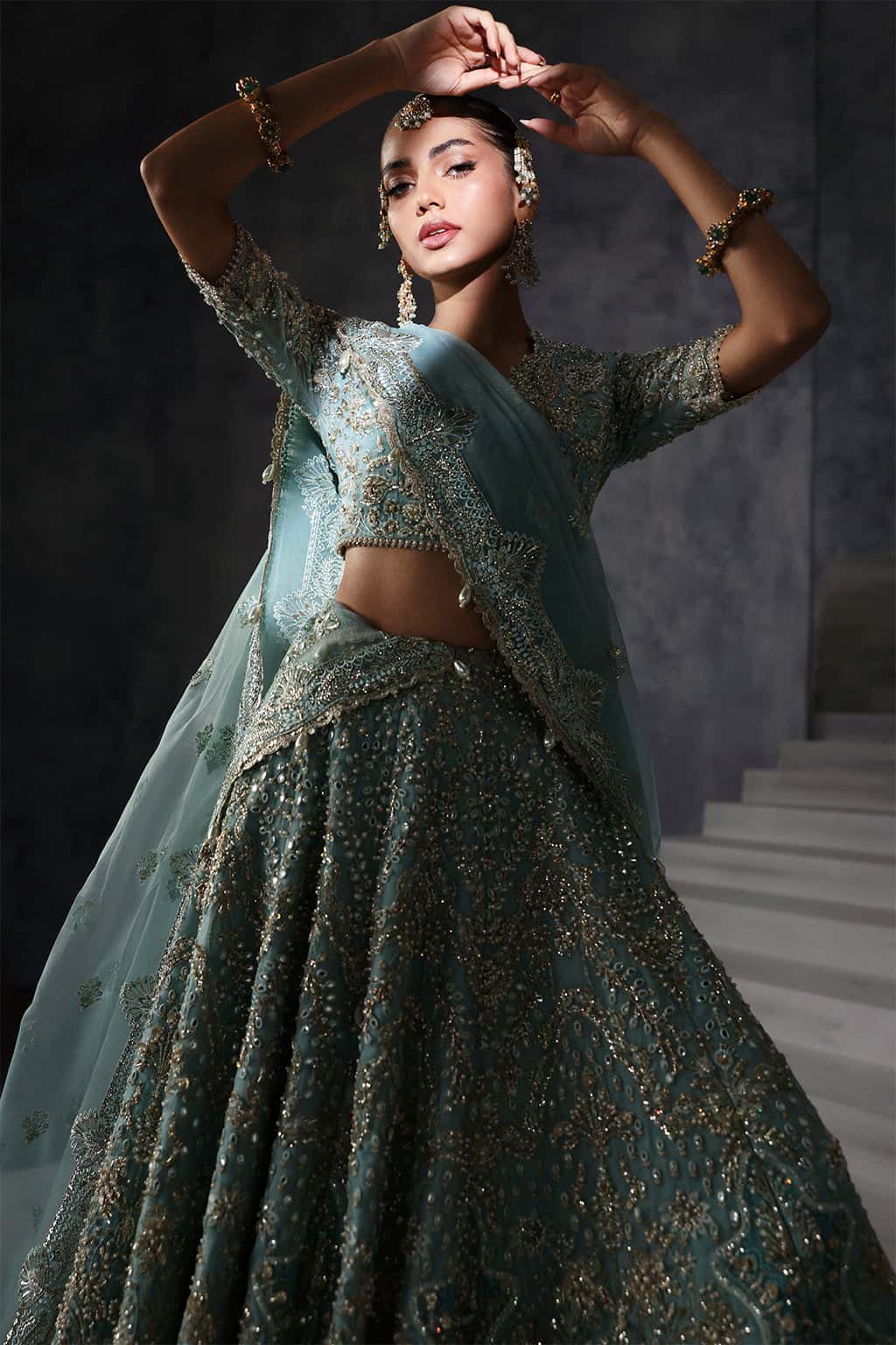 Pakistani Turquoise Hand-Embellished Organza Lehenga Choli (3-Piece) - Image 9