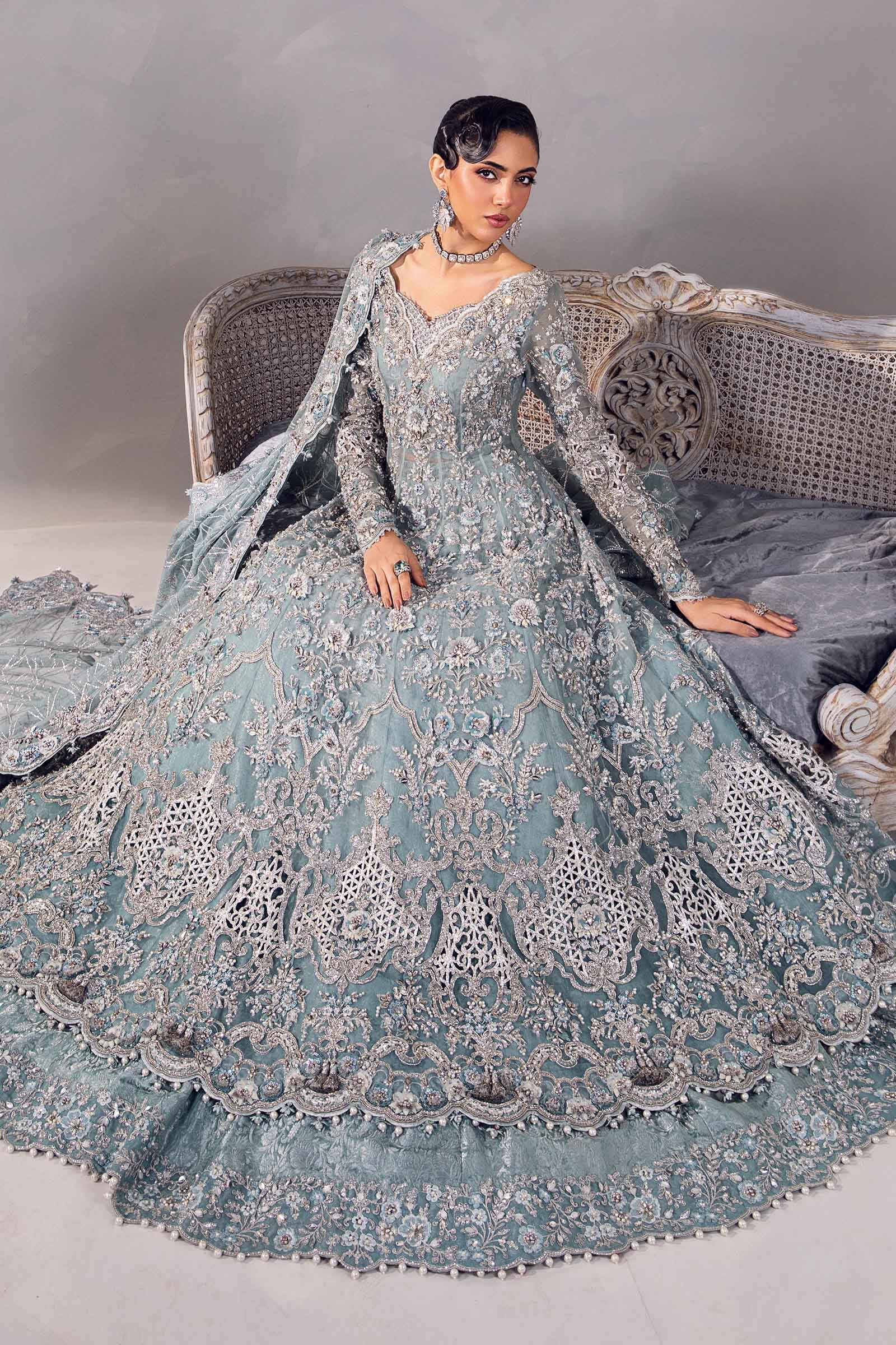 Ice Blue 3D Floral Organza Frock & Kamkhwab Lehenga (3-Piece) - Image 4