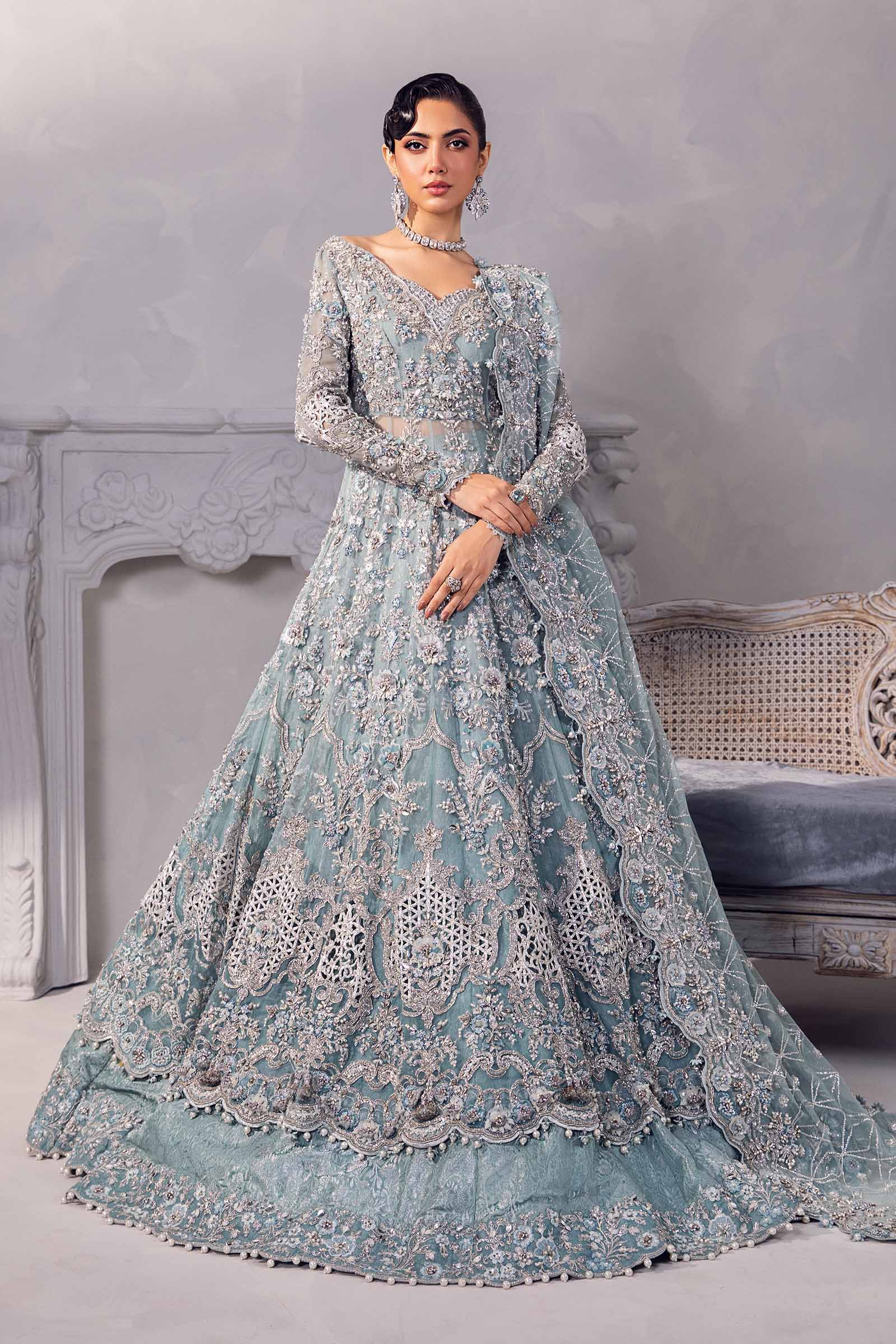 Ice Blue 3D Floral Organza Frock & Kamkhwab Lehenga (3-Piece) - Image 5