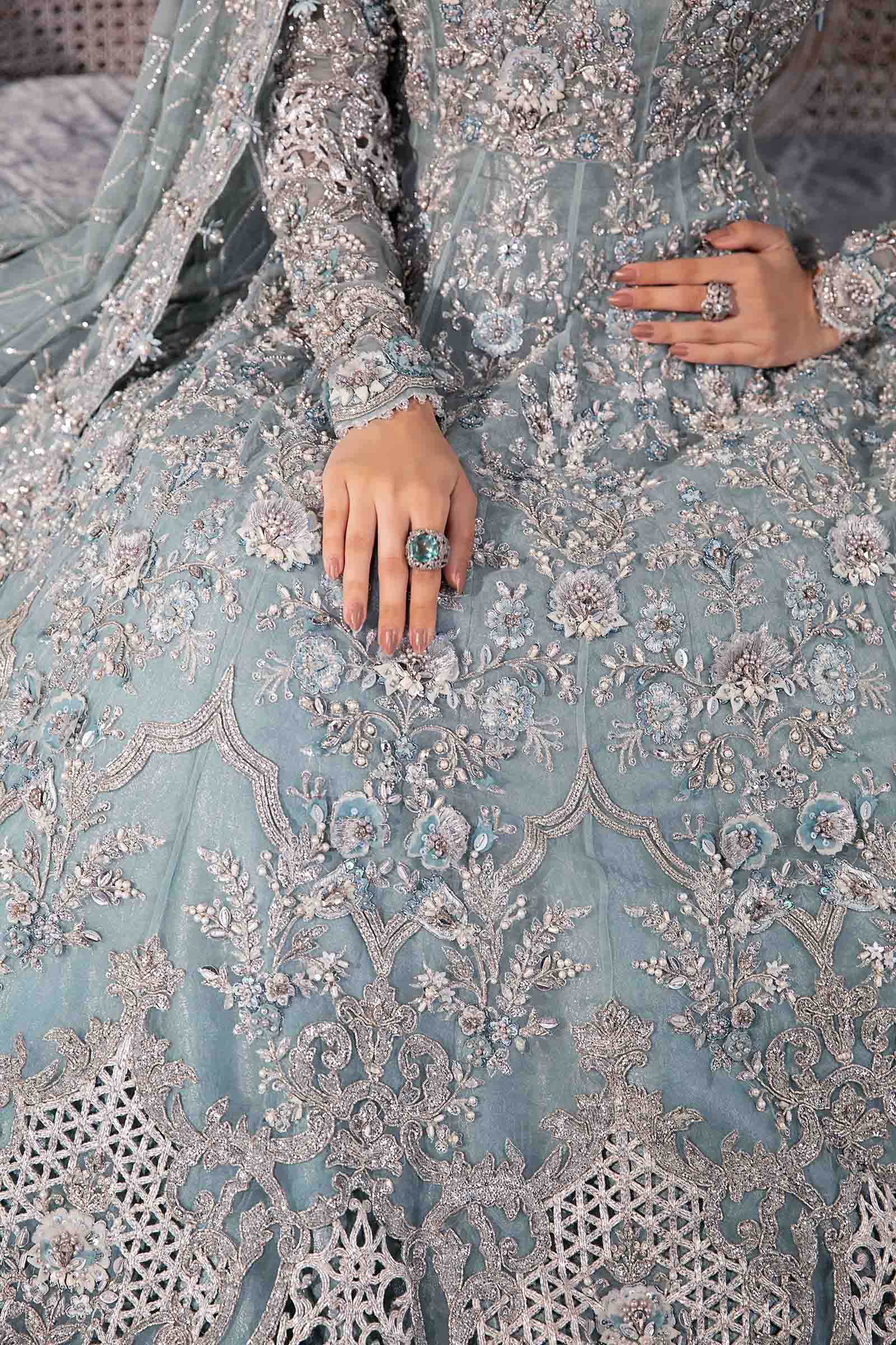 Ice Blue 3D Floral Organza Frock & Kamkhwab Lehenga (3-Piece) - Image 9