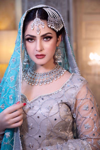 Pakistani Blue Embroidered Organza Lehnga Choli (3-Piece) - Image 4