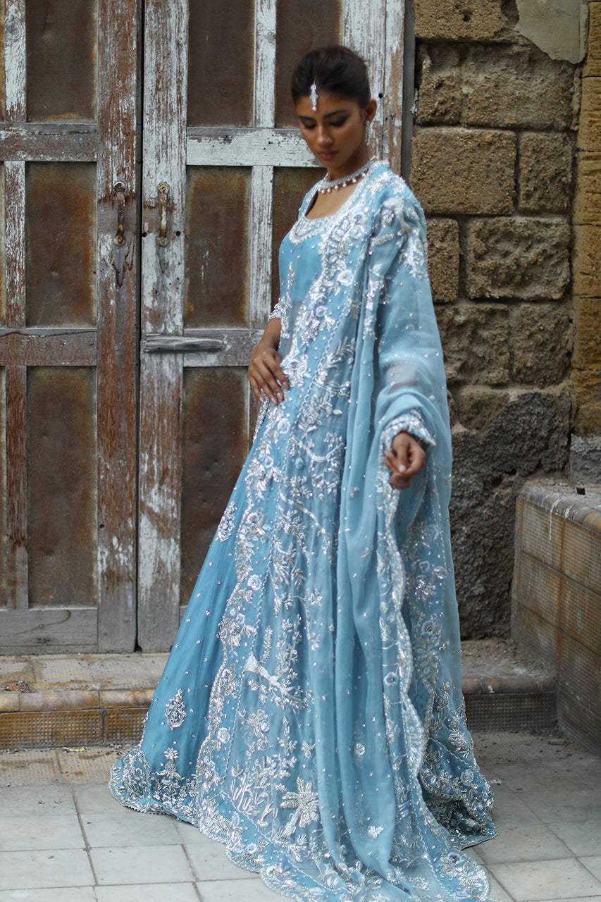 Pakistani Soft Blue Zardozi Organza Bridal Lehenga (3-Piece) - Image 3