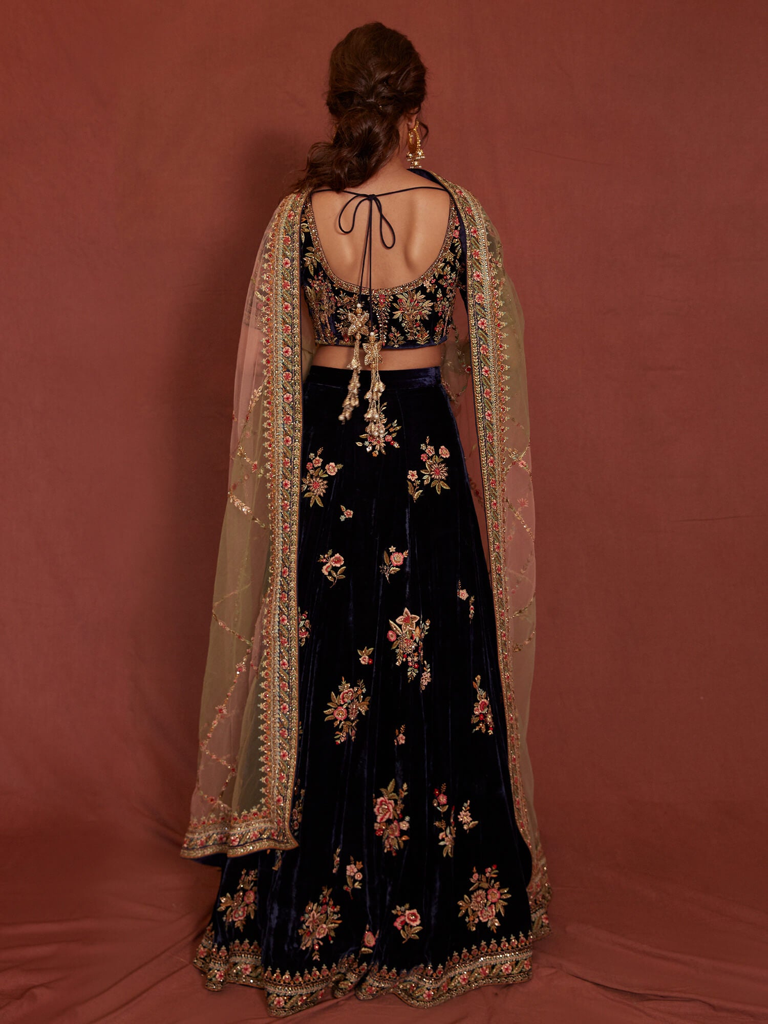 Midnight Blue Embroidered Velvet Lehenga Set (3-Piece) - Image 5