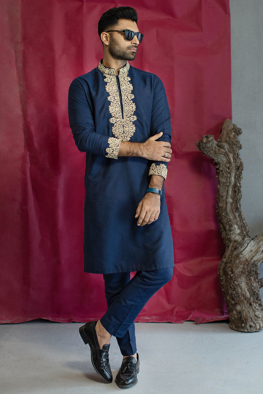 Deep Blue Kora Dabka Raw Silk Kurta Pajama (2-Piece) - Image 3