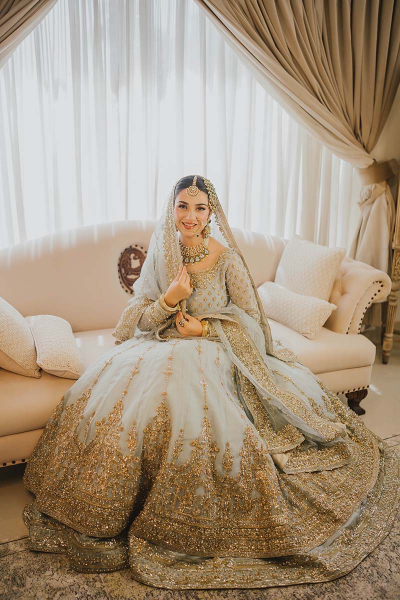 Ice Blue Gold Tilla Organza Pishwas (3-Piece) - Image 3