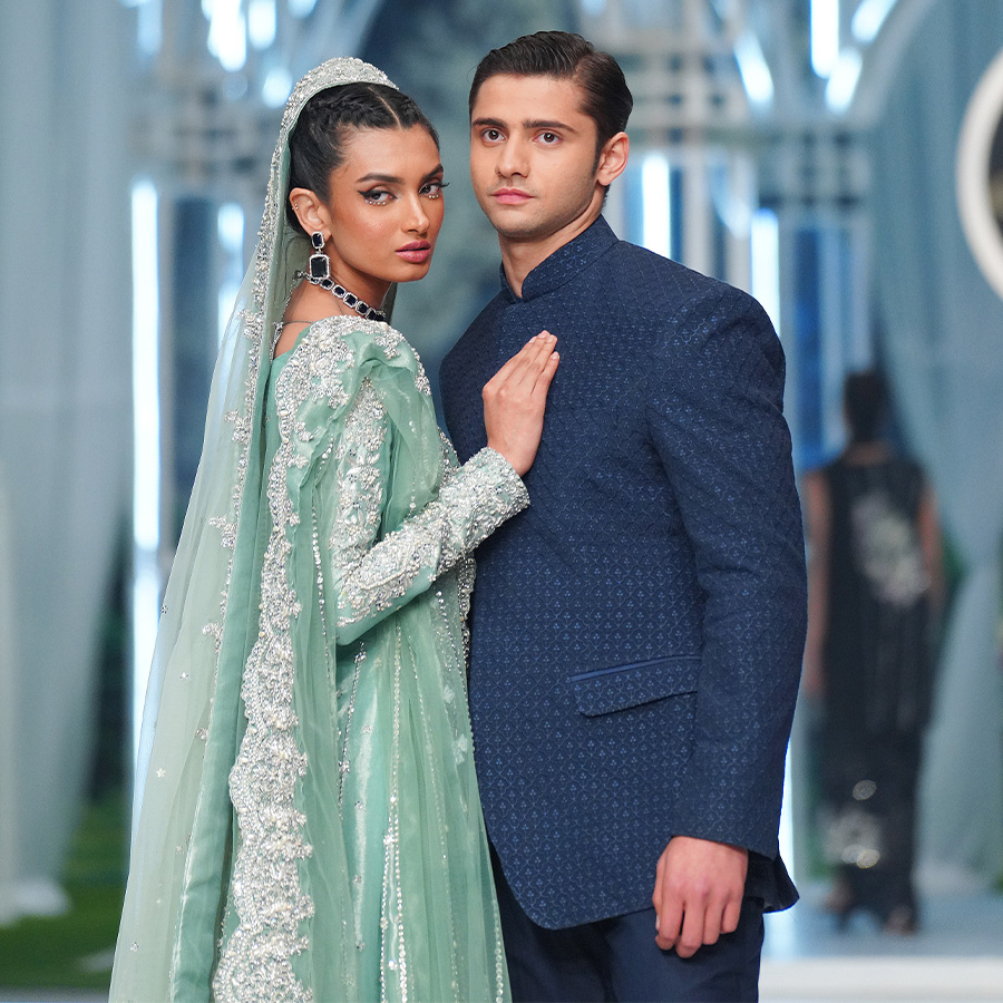 Pakistani Sea Blue Embellished Zari Tissue Pishwas (4-Piece) - Image 5