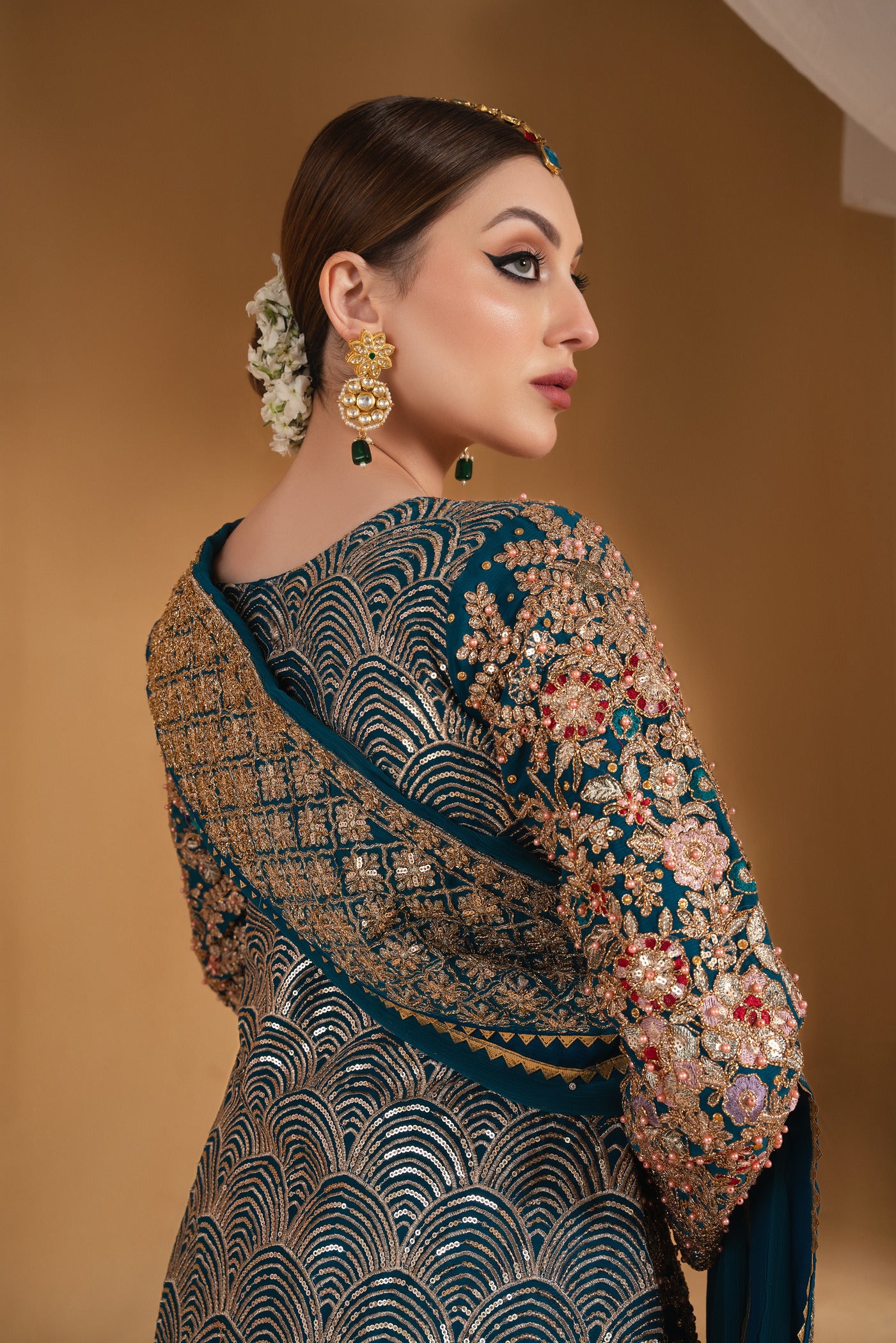 Deep Blue Embroidered Chiffon Gown (5-Piece) - Image 3