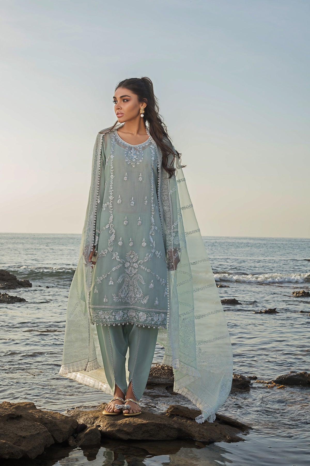 Pakistani Tiffany Blue Kashida Kari Karandi Organza Salwar Kameez (3-Piece) - Image 1