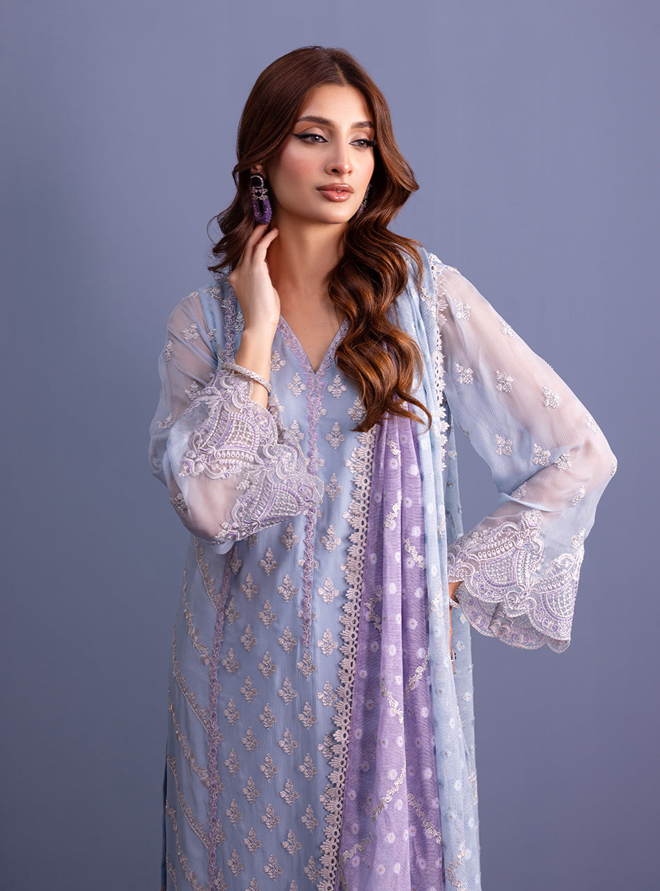 Pakistani Ice Blue & Lilac Embroidered Khaddi Net Salwar Kameez (3-Piece) - Image 2