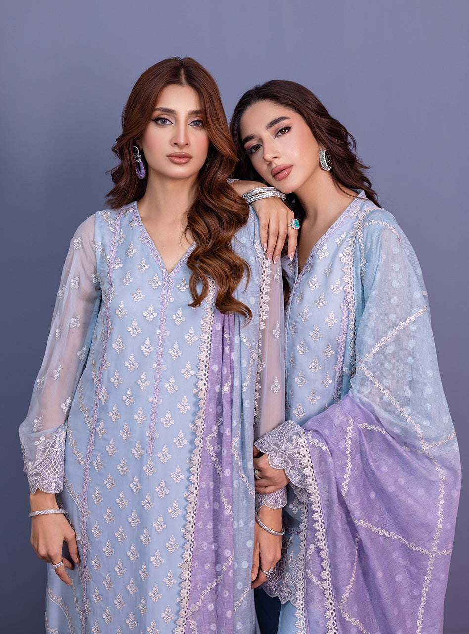 Pakistani Ice Blue & Lilac Embroidered Khaddi Net Salwar Kameez (3-Piece) - Image 9