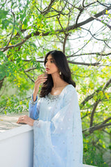 Pakistani Sky Blue to Azure Ombre Beaded Salwar Kameez (3-Piece) - Image 9