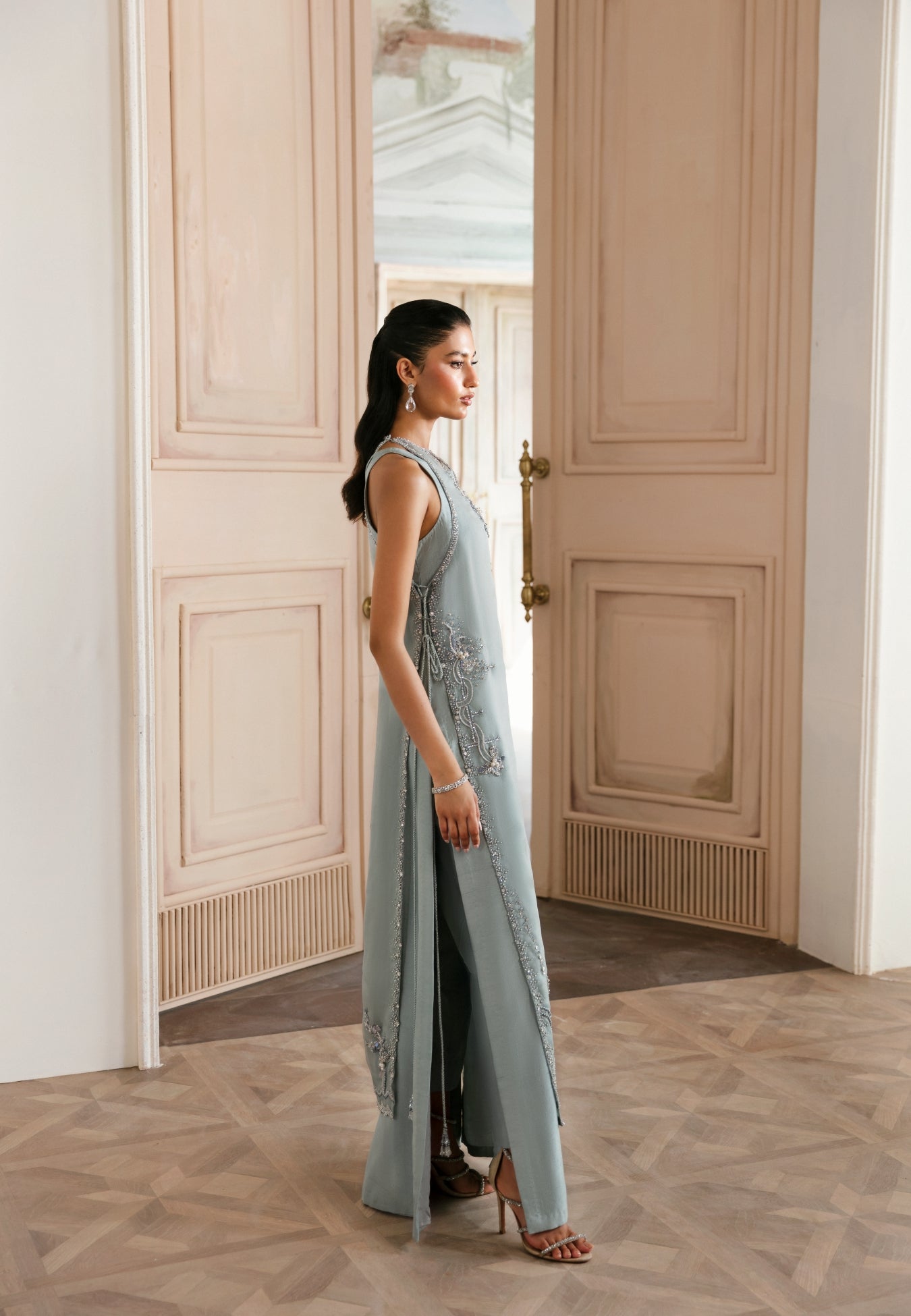 Ice-Blue Embellished Organza & Silk Kameez (2-Piece) - Image 5