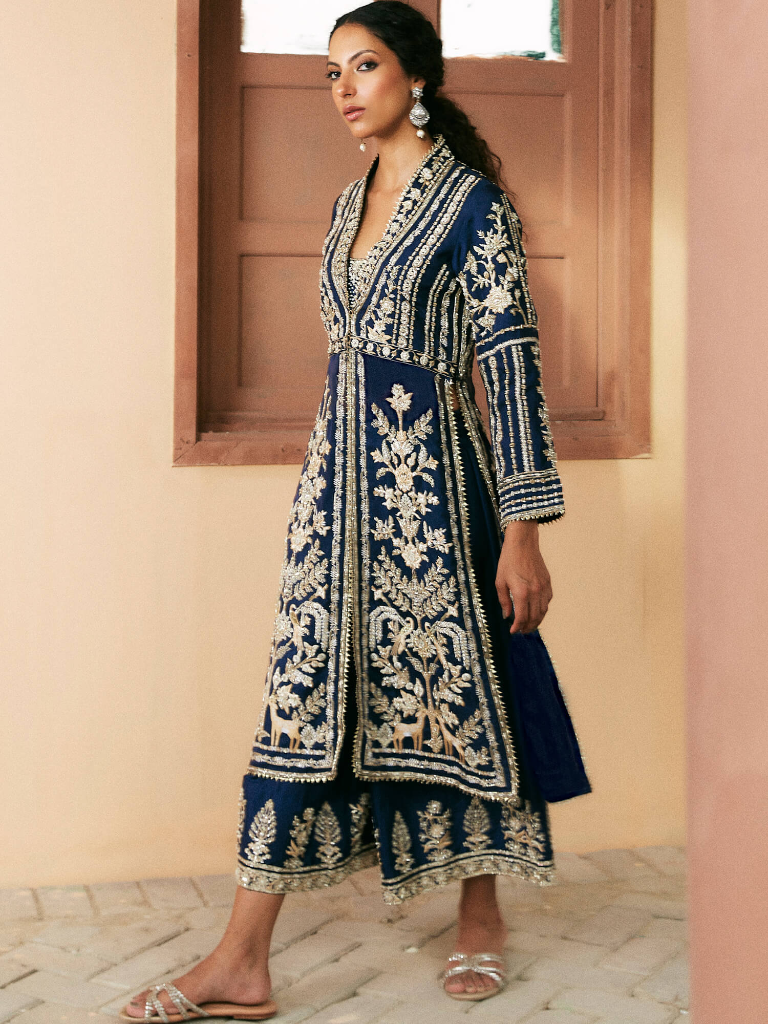 Midnight Blue Zardozi Resham Organza Kurta (2-Piece) - Image 3