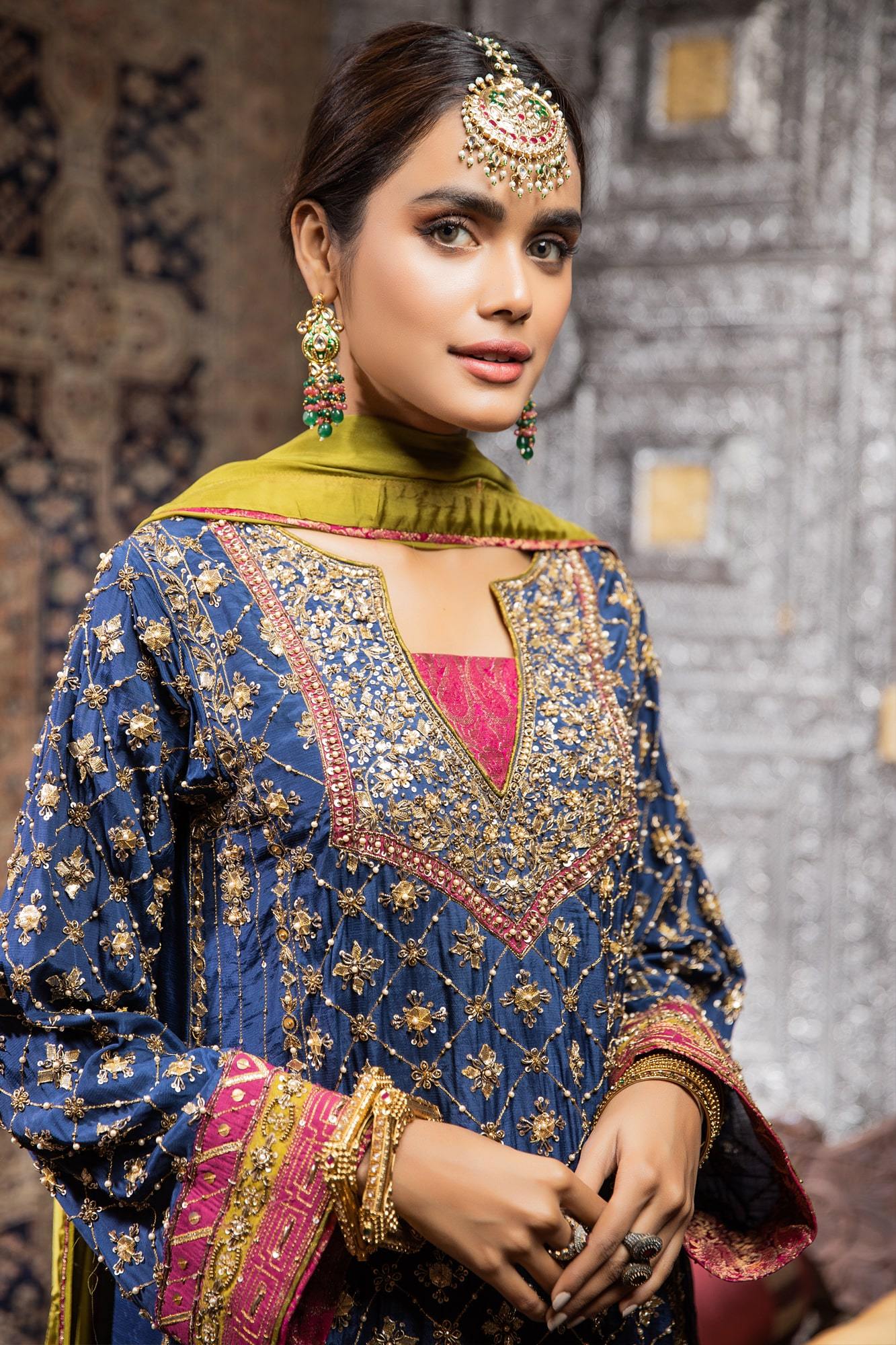 Pakistani Deep Blue Embroidered Raw Silk Kurta Set (3-Piece) - Image 5