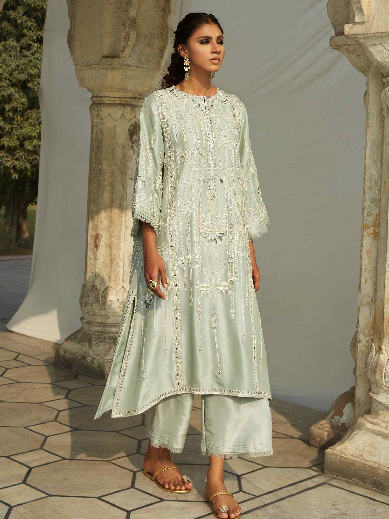 Pakistani Aqua Gota Zardozi Raw Silk Kurti Set (2-Piece) - Image 4