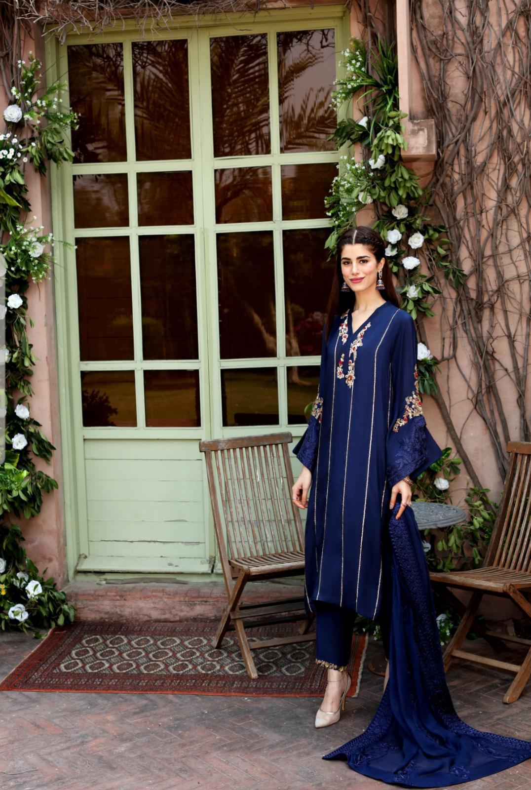 Midnight Blue Zardosi Raw Silk Salwar Kameez (3-Piece) - Image 3