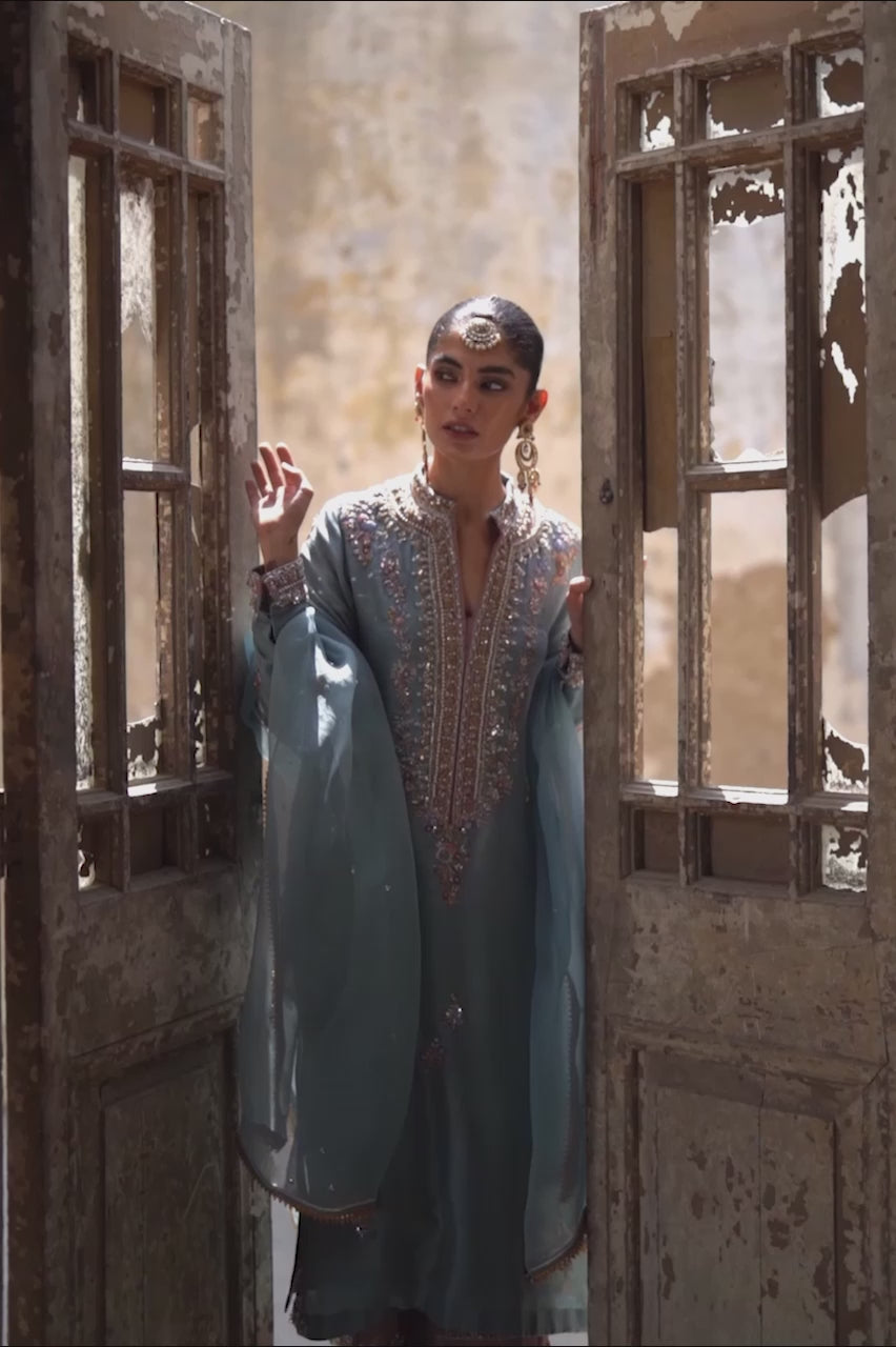 Old Blue Zardozi Raw Silk Salwar Kameez (3-Piece) - Image 8