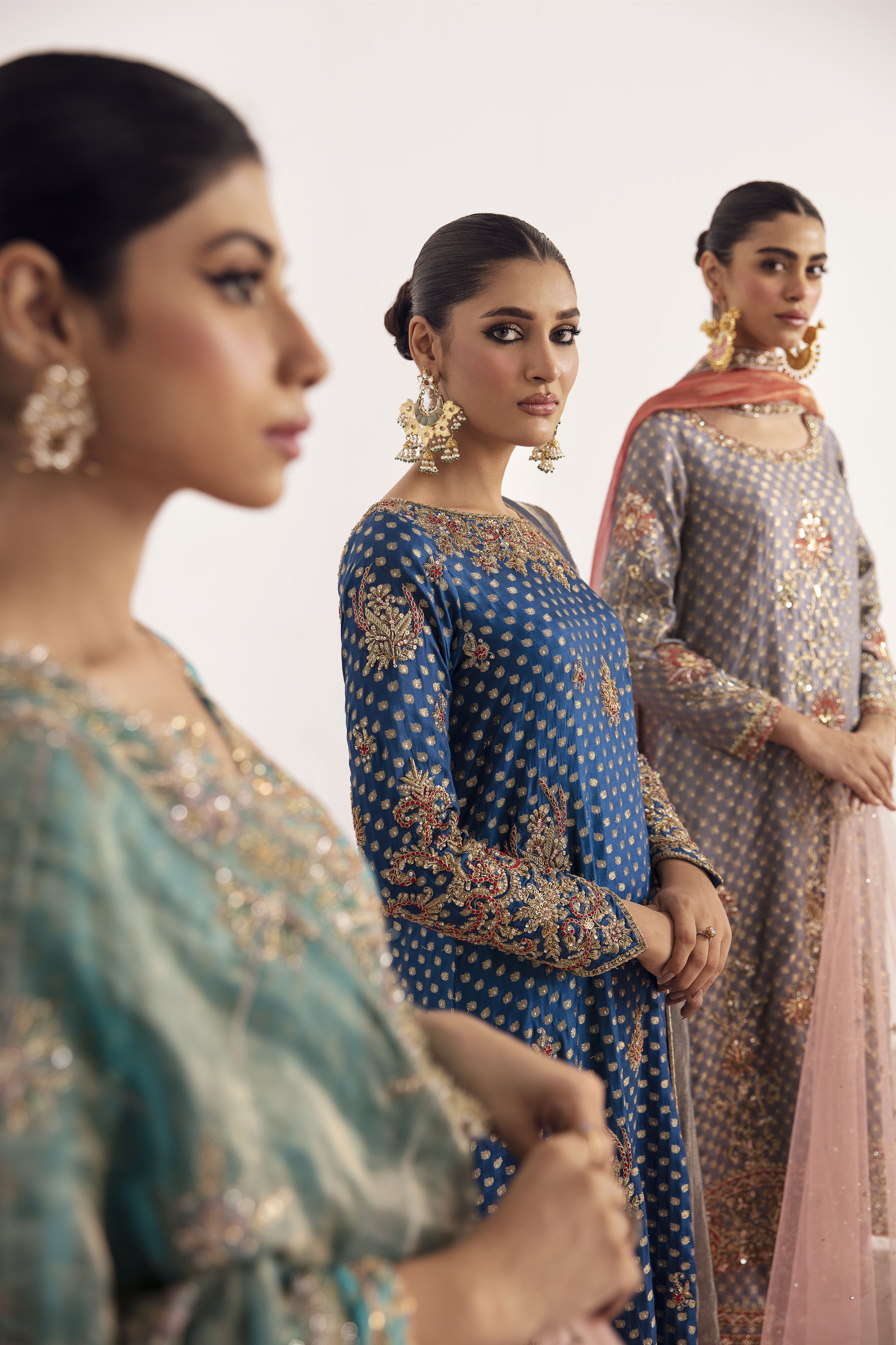 Pakistani Mazarine Blue Zardozi Silk Zari Jamawar Salwar Kameez (3-Piece) - Image 2