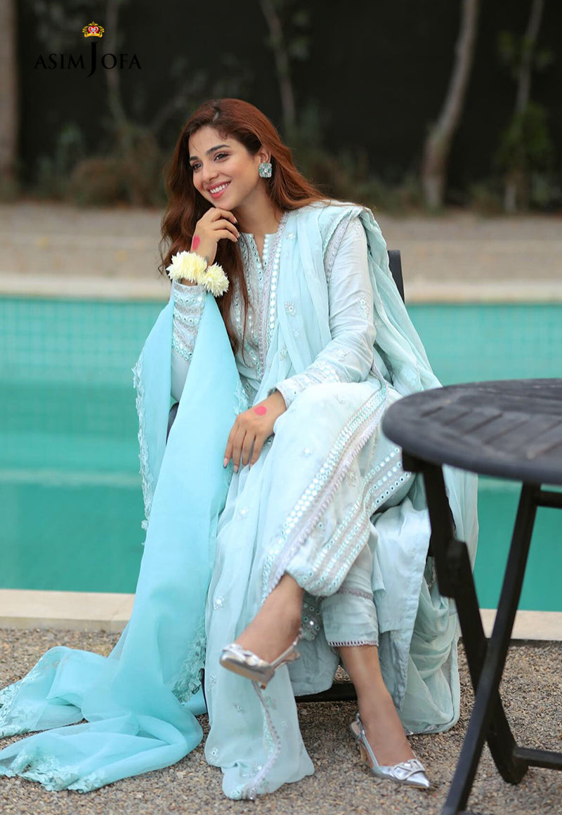 Ice Blue Embroidered Silk 3-Piece Suit - Image 8