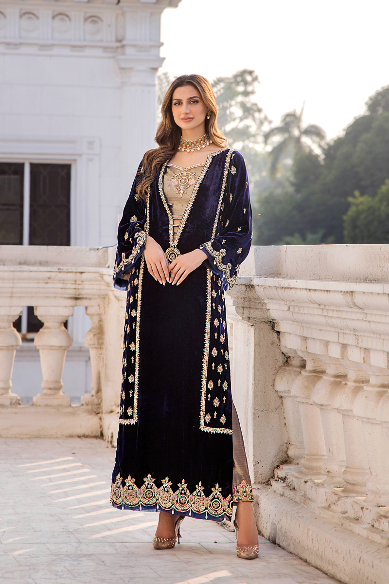 Pakistani Royal Blue Gold Embroidered Velvet Salwar Kameez (2-Piece) - Image 1