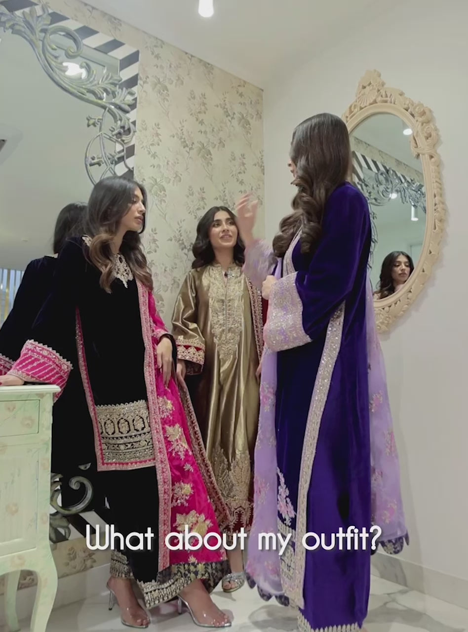 Electric Blue Velvet Embroidered Salwar Kameez (3-Piece) - Image 4