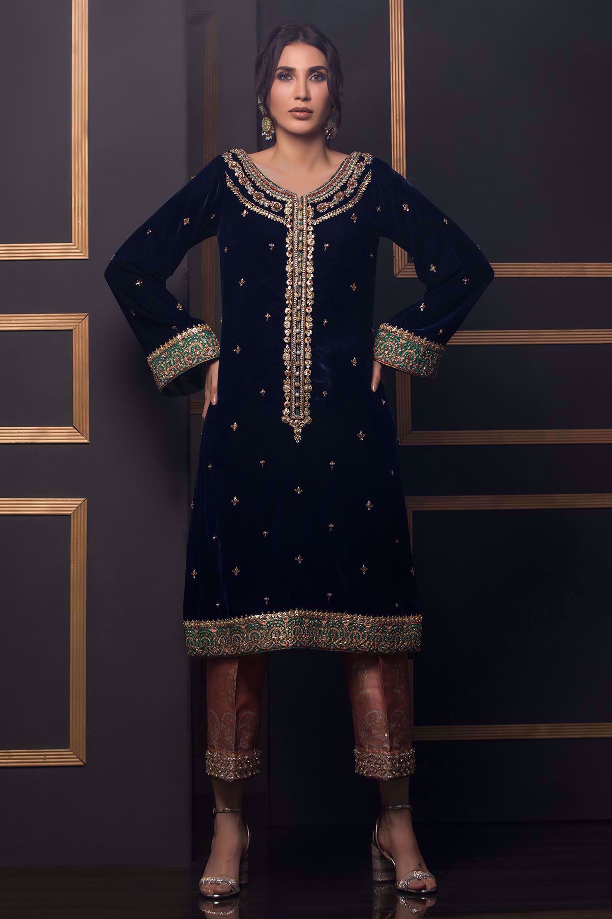Pakistani Deep Blue Zardozi Velvet Salwar Kameez (3-Piece) - Image 6