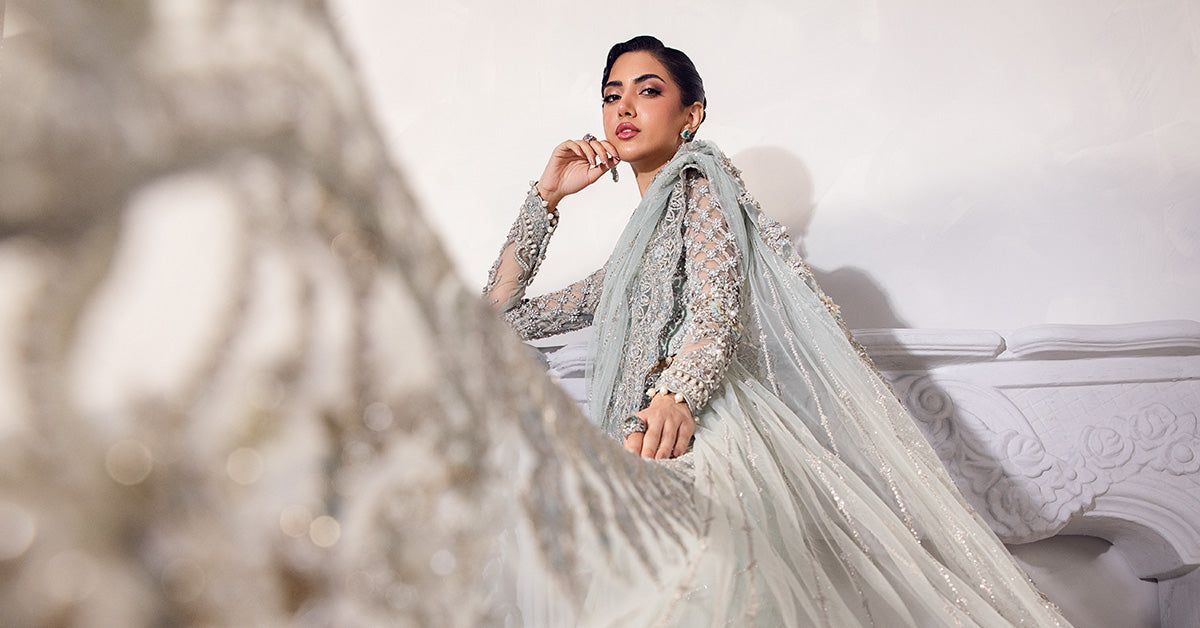 Pakistani Aqua 3D Floral Embroidered Net & Raw Silk Saree (3-Piece) - Image 7