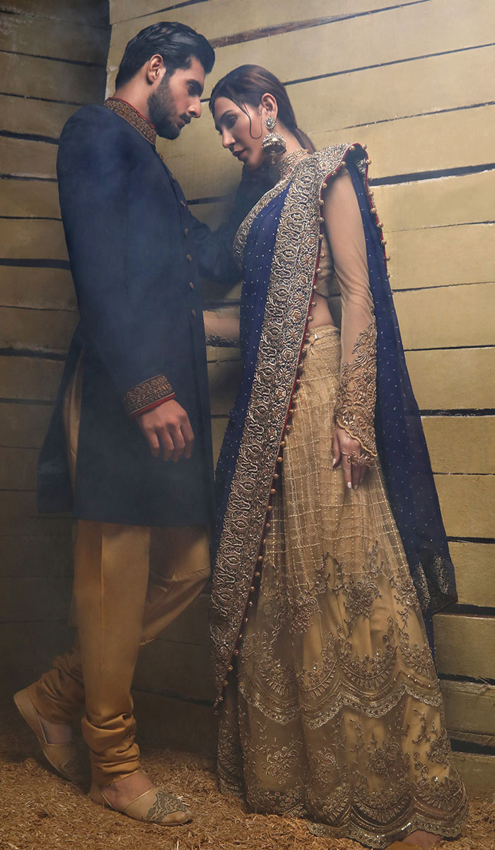 Deep Blue Gold Embroidered Net Saree (3-Piece) - Image 2