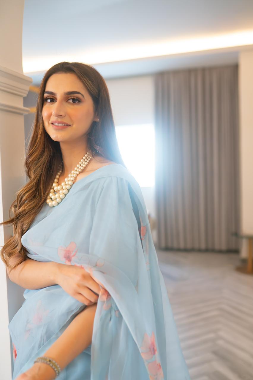 Ice Blue Floral Printed Organza Silk Saree (3-Piece) - Image 7