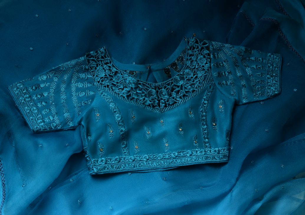 Pakistani Teal Blue Embroidered Organza Saree (2-Piece) - Image 5