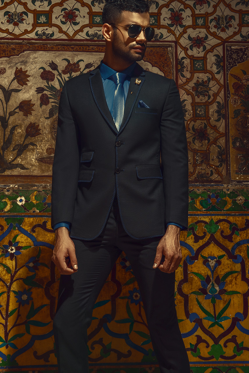 Deep Blue Herringbone Wool Blend Suit (2-Piece) - Image 3