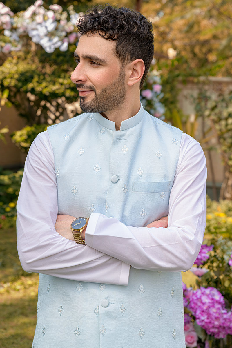 Powder Blue Embroidered Waistcoat Kurta Set (3-Piece) - Image 4