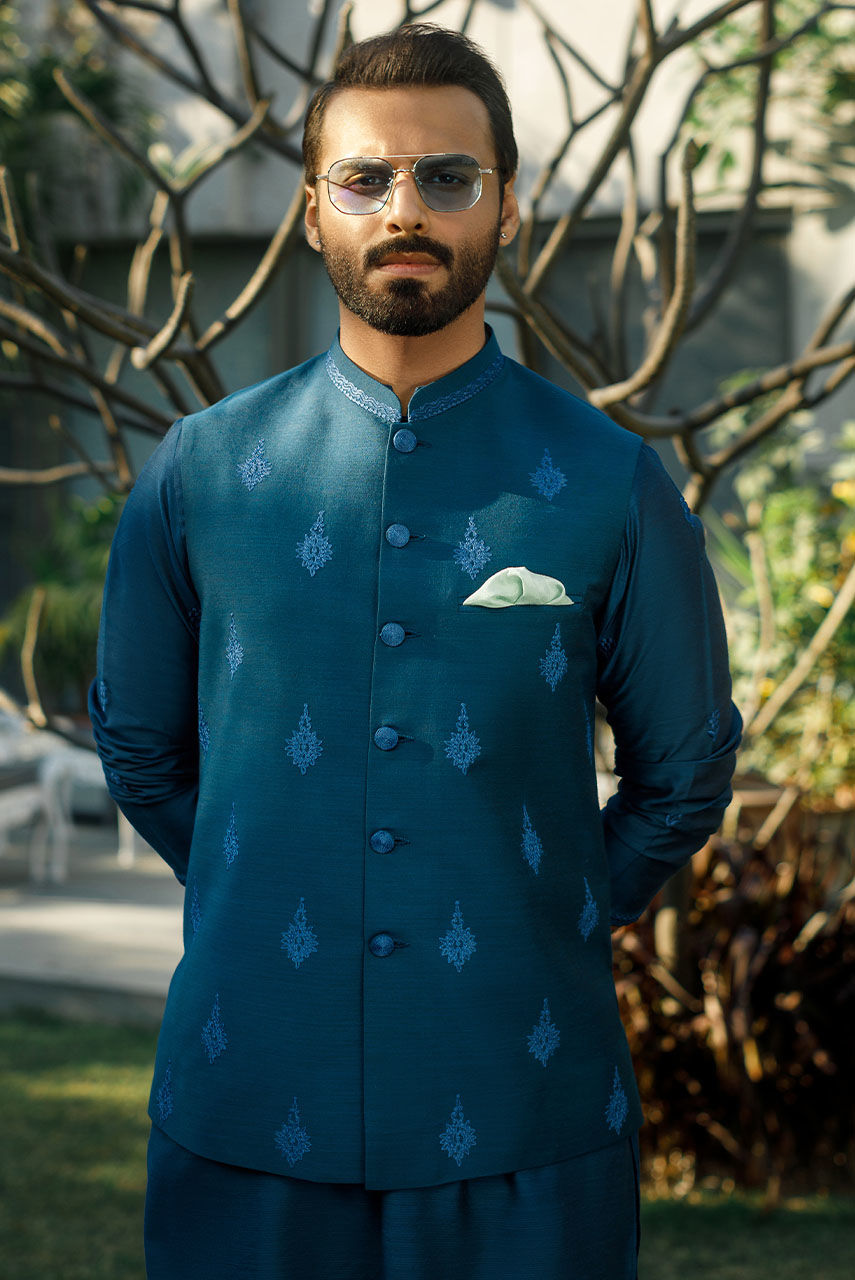 Deep Blue Embroidered Khadi Silk Waistcoat Kurta (3-Piece) - Image 6