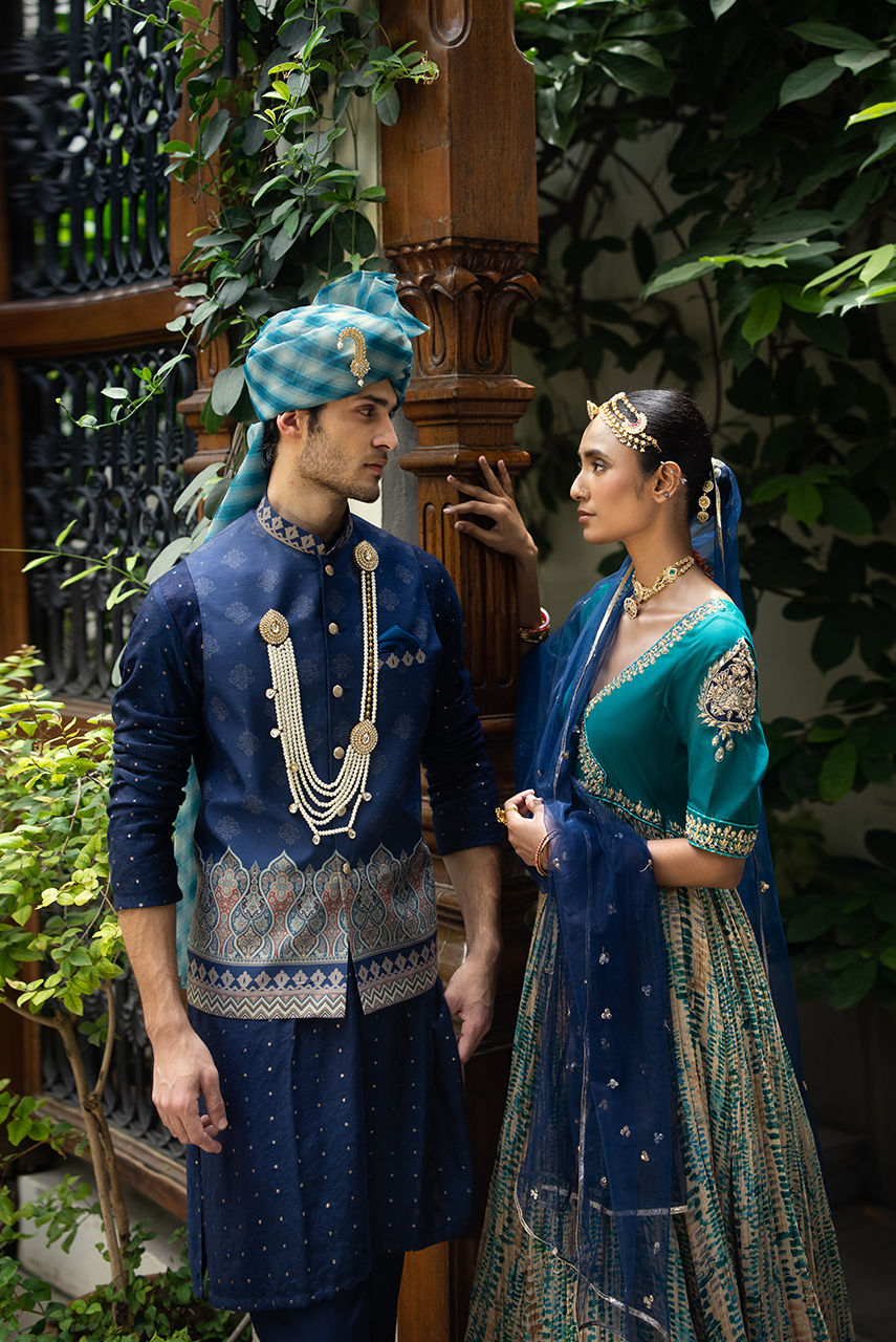 Royal Blue Digital Printed Raw Silk Waistcoat Kurta (3-Piece) - Image 6