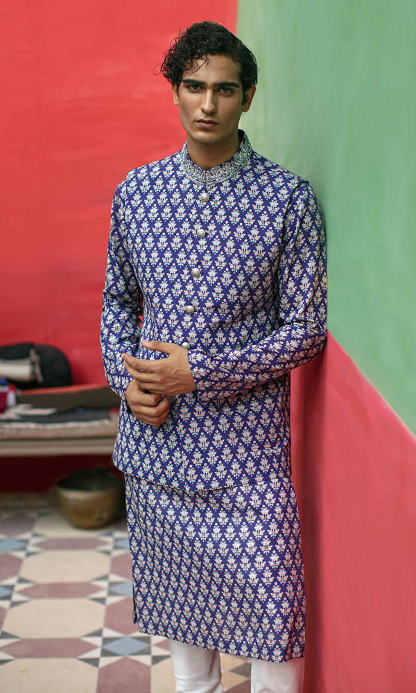 Blue Printed Silk-Blend Waistcoat Kurta (3-Piece) - Image 5